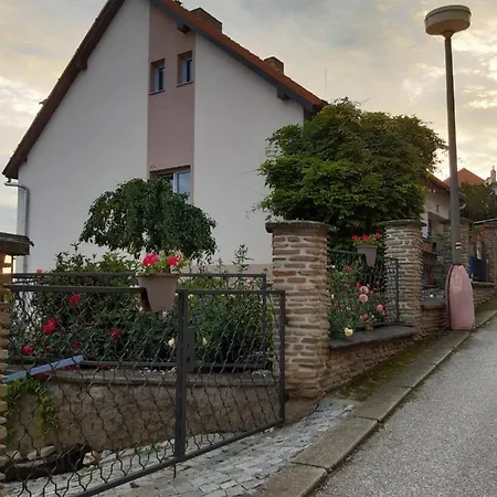 Adéla *