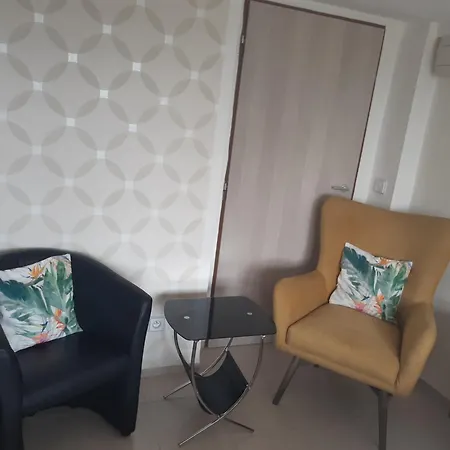Adela Apartment
