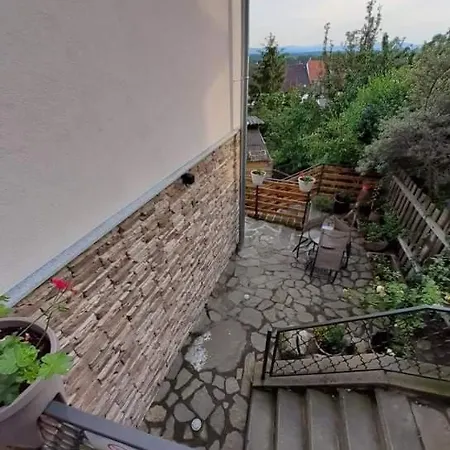 Adela * Hluboká nad Vltavou