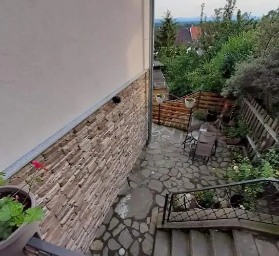 Adela * Hluboká nad Vltavou